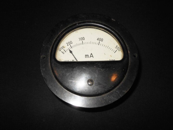 WW2 German Wehrmacht - ELECTRICAL AMMETER - RADIO EQUIPMENT - RARE! - Image 3