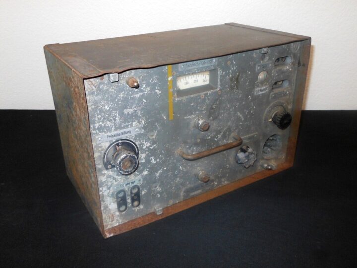 WW2 German Wehrmacht Panzer - Ukw.E.e RADIO RECEIVER - Tiger Panther - NICE!