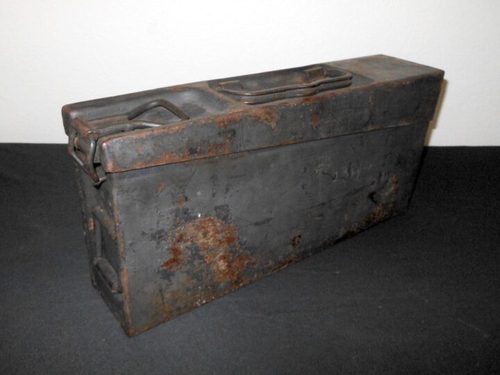 WW2 German Wehrmacht Patronenkasten 34 - STEEL STORAGE BOX / CAN - NICE!
