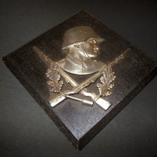 WW2 German Wehrmacht - SOLDIER PROFILE AWARD PLAQUE - VERY NICE!