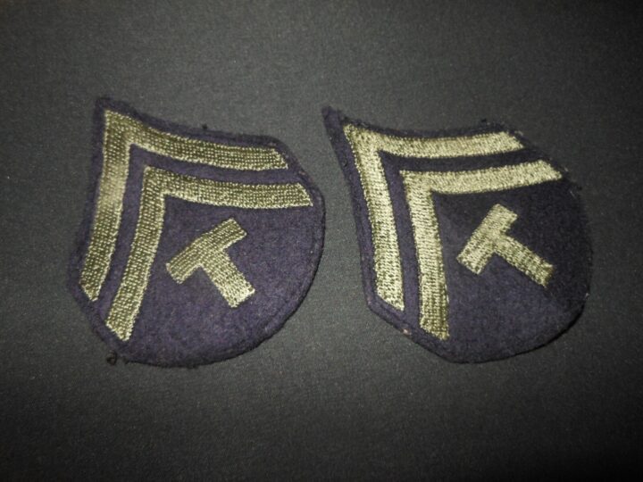 WW2 US Army Air Force - T/5 TEC 5 TECHNICAL RANK SLEEVE CHEVRONS - VERY NICE!