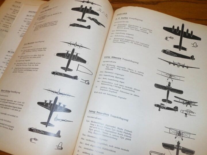 WW II German Air Force - AXIS / ALLIED AIRCRAFT RECOGNITION HANDBOOK - RARE! - Image 15