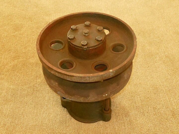 WW II German Army Panzer - TANK RETURN WHEEL - StuG III - COMPLETE - V. RARE! - Image 4