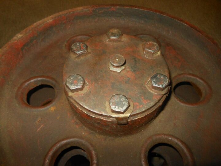 WW II German Army Panzer - TANK RETURN WHEEL - StuG III - COMPLETE - V. RARE! - Image 5