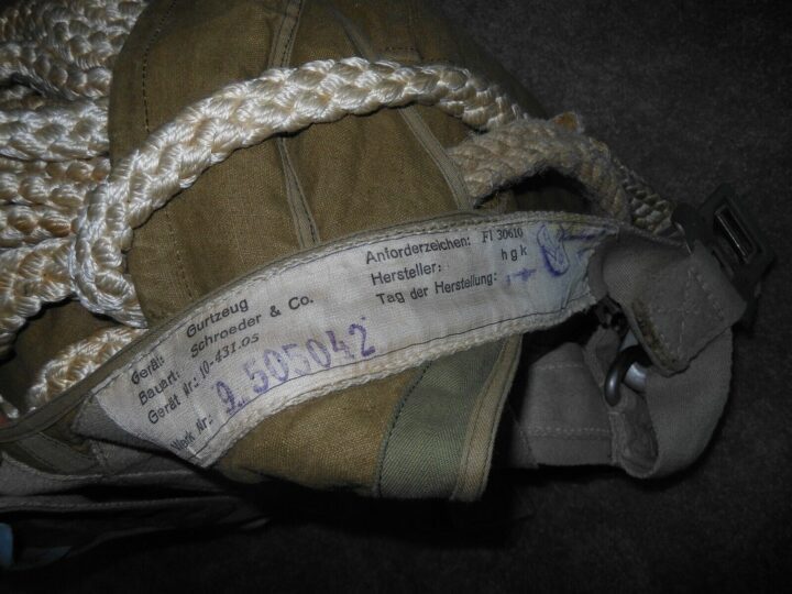 WW II German Aviation Fallschirmjager – RZ20 PARATROOPER PARACHUTE – AMAZING! - Image 15