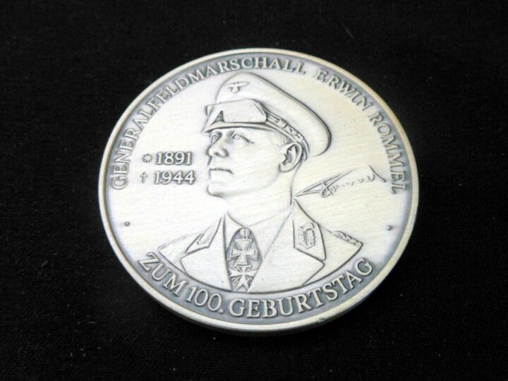 WW II German WH Army - ERWIN ROMMEL COMMEMORATIVE / COLLECTIBLE COIN - NICE! - Image 3