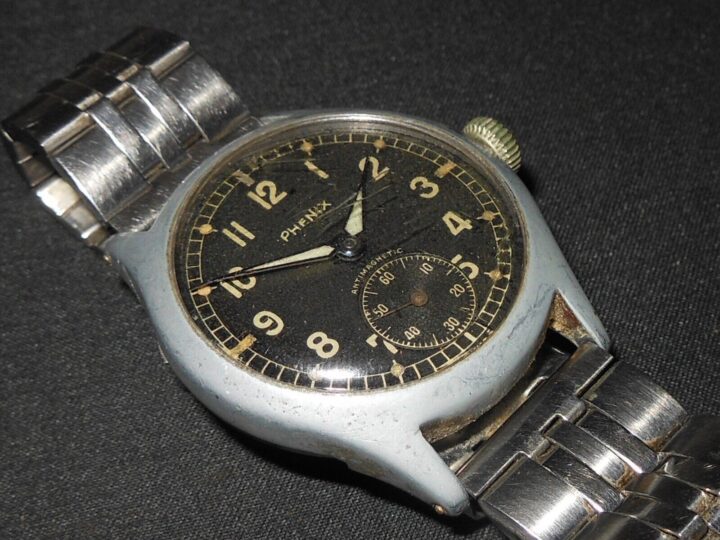 WW2 German Luftwaffe Dienstuhr - PERSONAL SERVICE WATCH - PHENIX - VERY NICE!