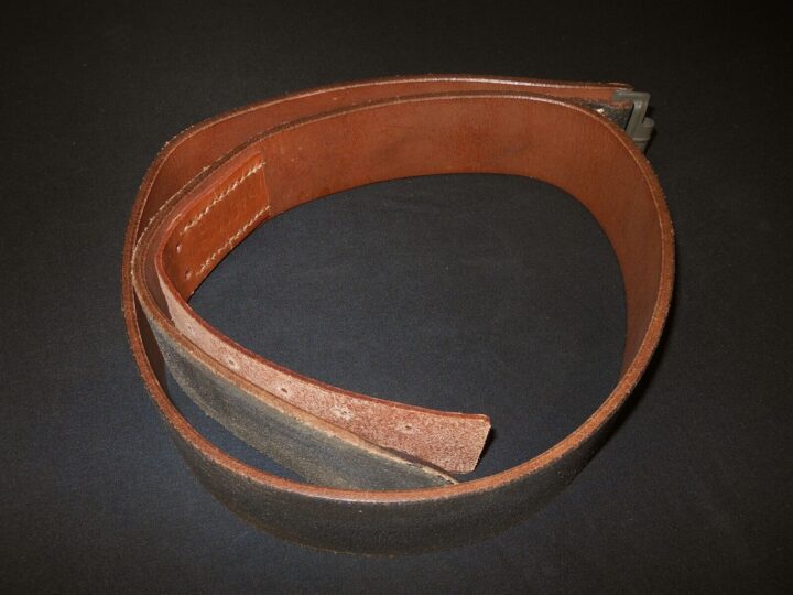 WW2 German Waffen SS - 401/43 EM/NCO LEATHER BELT - MID WAR - VERY RARE! - Image 4