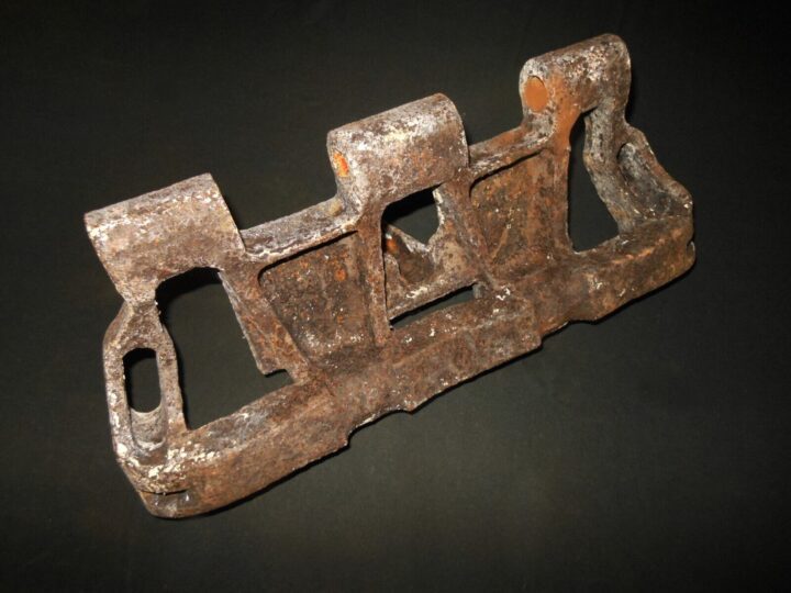 WW2 German Wehrmacht Kettenglied - STEEL TRACK LINK - StuG Panzer III / IV