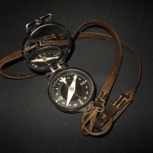 WW2 German Wehrmacht Marschkompass - MAGNETIC MAP COMPASS & LANYARD - EXCELLENT!