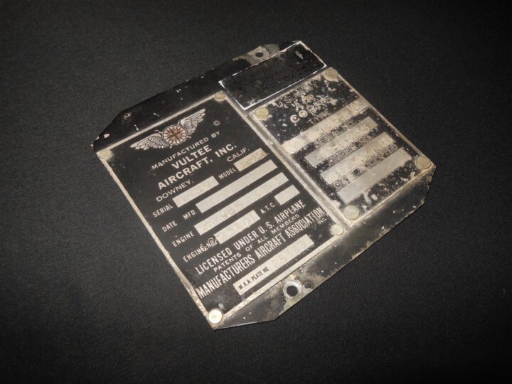 WW2 US Army Aircraft - MAIN DATA PLATE SET - BT-13 VULTEE VALIANT - VERY RARE!