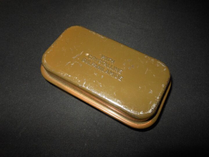 WW2 US Army Navy Marines - FIRST AID KIT CARLISLE BANDAGE - UNUSED - NICE! - Image 4