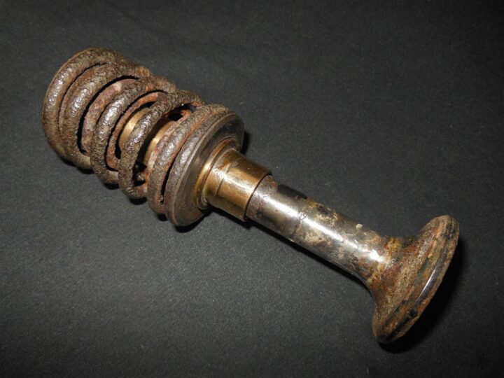 WW2 USAAF Aircraft - AIRCRAFT ENGINE VALVE - P-38 LIGHTNING - w/ HISTORY! - Image 7
