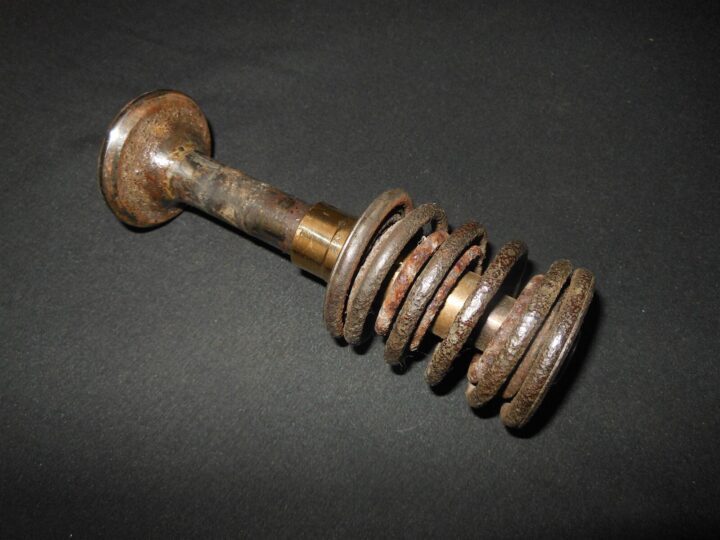 WW2 USAAF Aircraft - AIRCRAFT ENGINE VALVE - P-38 LIGHTNING - w/ HISTORY! - Image 8