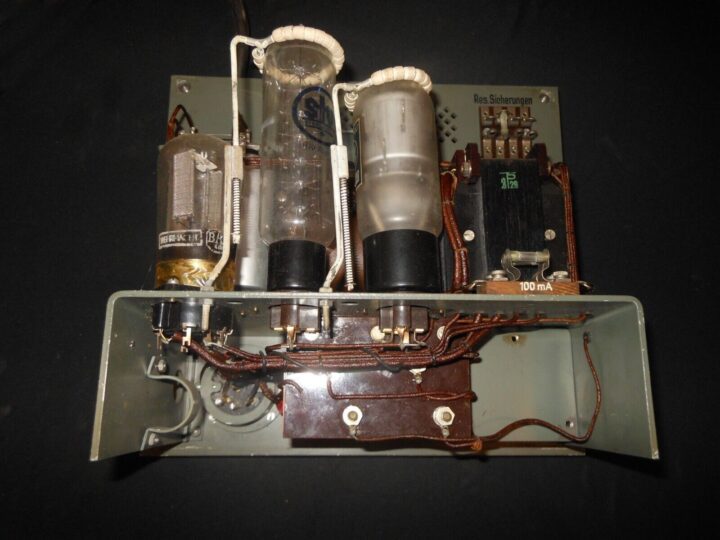 WW2 German Army Fst. FuG. Netzanschlußgerät - BUNKER RADIO POWER SUPPLY - RARE! - Image 11