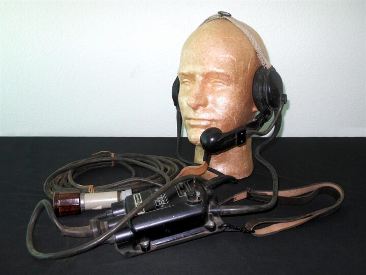 WW2 German Kriegsmarine - C39b COASTAL ARTILLERY COMMUNICATION HEADSET - NOS! - Image 2