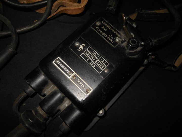 WW2 German Kriegsmarine - C39b COASTAL ARTILLERY COMMUNICATION HEADSET - NOS! - Image 7