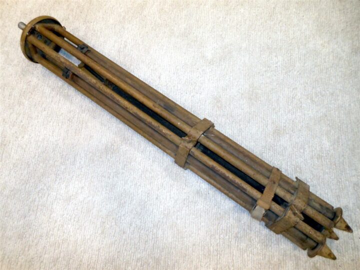 WW2 German Luftwaffe D.F. 10x80 - AIRCRAFT FLAK SPOTTING BINOCULAR TRIPOD - Image 3