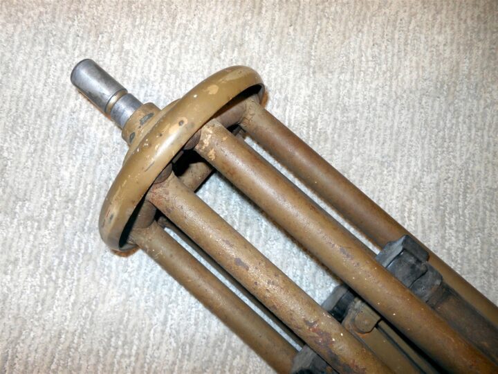 WW2 German Luftwaffe D.F. 10x80 - AIRCRAFT FLAK SPOTTING BINOCULAR TRIPOD - Image 4