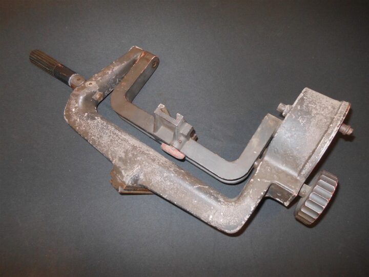 WW2 German Luftwaffe D.F. 10x80 Flakfernrohr - FLAK SPOTTING BINOCULAR CRADLE - Image 8