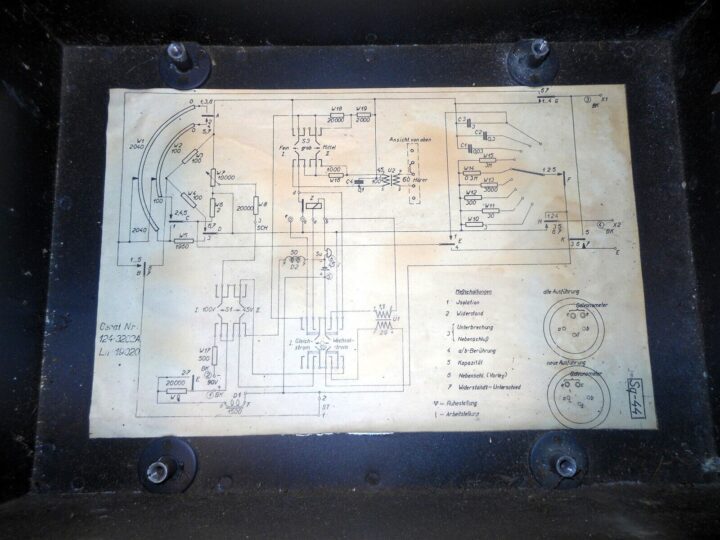 WW2 German Luftwaffe Messbrücke Ohmmeter - COMMUNICATION LINE TESTING UNIT - Image 24