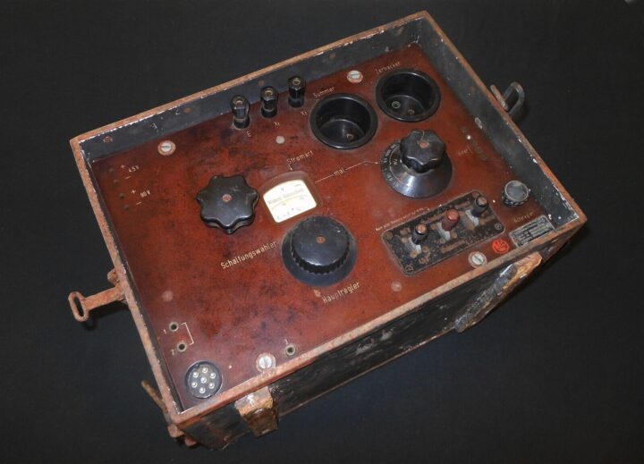 WW2 German Luftwaffe Messbrücke Ohmmeter - COMMUNICATION LINE TESTING UNIT - Image 5