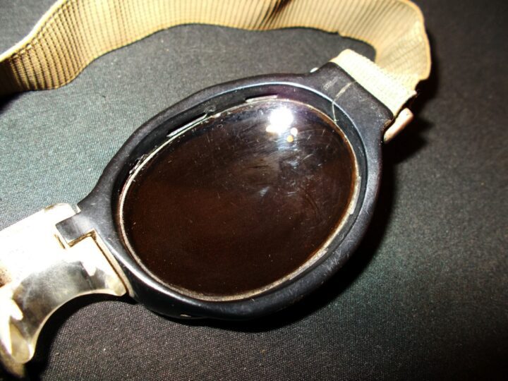 WW2 German Luftwaffe Nitsche u. Gunther - SPLINTER-PROOF GOGGLES - VERY NICE! - Image 8