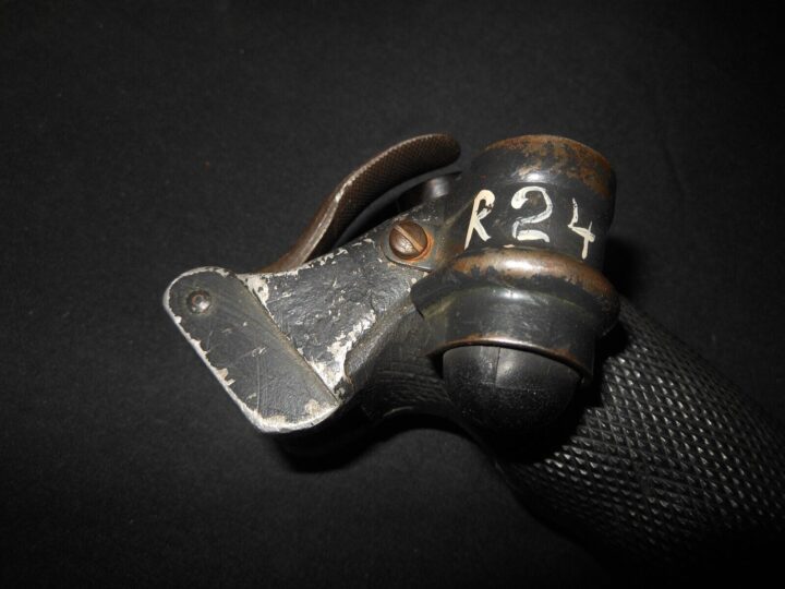 WW2 German Luftwaffe Steuerknüppel - KG13 A CONTROL STICK GRIP - Me109 - SUPERB! - Image 7