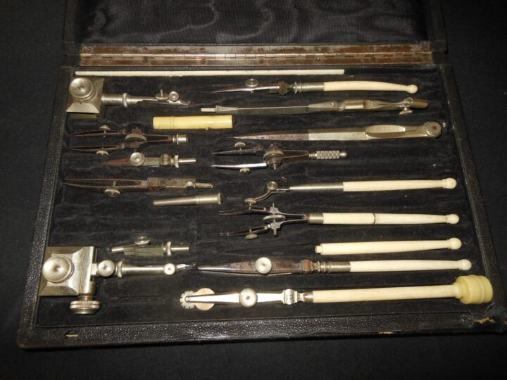 WW2 Imperial Japanese Army / Navy - MAP DRAWING / CARTOGRAPHY TOOLS & BOX - RARE - Image 10