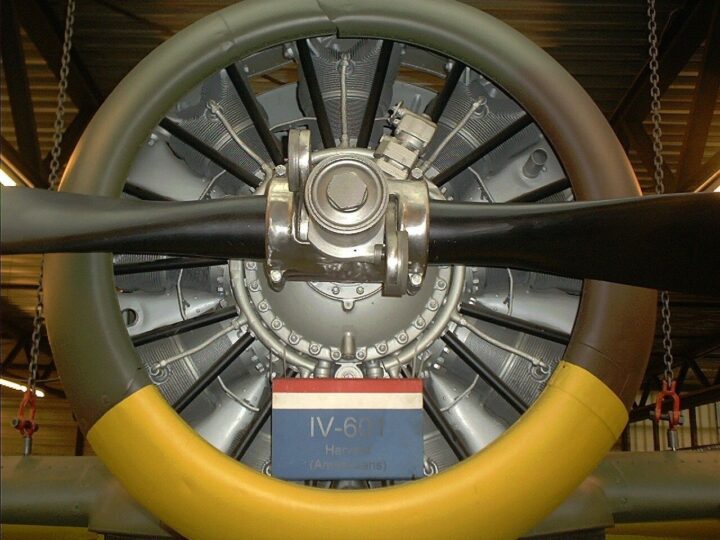 WW2 US Navy Aircraft - MAIN ENGINE DATA PLATE w/ LOG BOOK - SNJ-5 - NICE! - Image 16