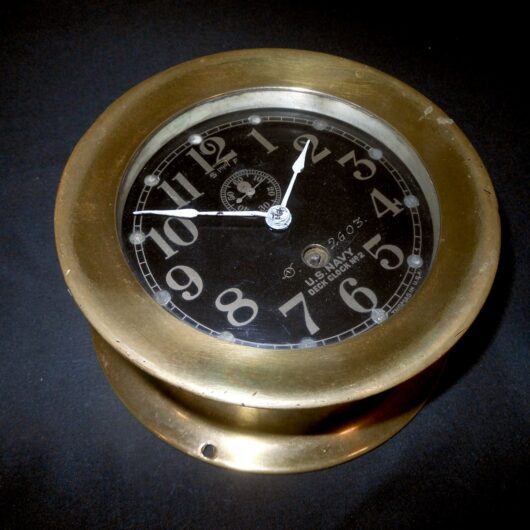 WW2 US Navy - SETH THOMAS DECK CLOCK NO. 2 - SHIP & SUBMARINE CLOCK - VERY NICE!